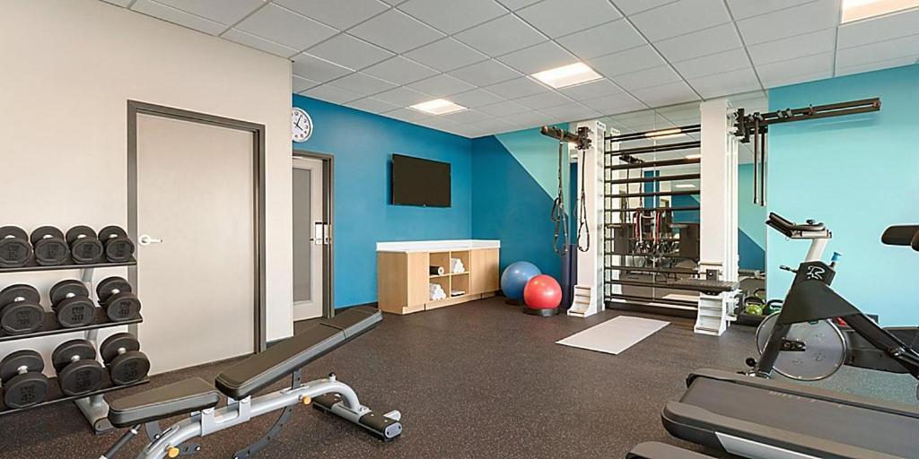 Avid Hotel Fayetteville West Екстер'єр фото